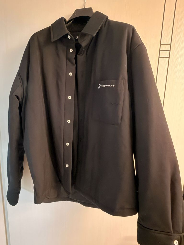 자크뮈스 패딩셔츠 (블랙)--1