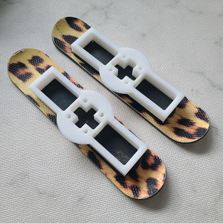 인라인스키 크루져 컨넥터 숏스키 스노우보드 고글 헬멧 장갑 이미지