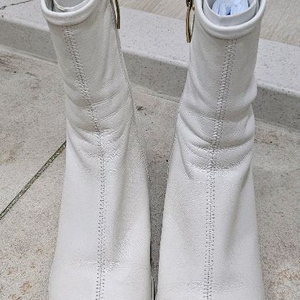 슈콤마보니 앵클부츠 이미지