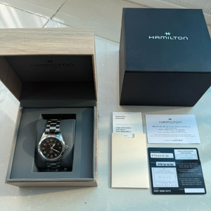 해밀턴 카키 필드 머피 38mm 블랙 다이얼 브레이슬릿