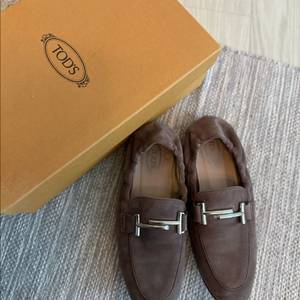 토즈 더블티로퍼 스웨이드 36반(235)