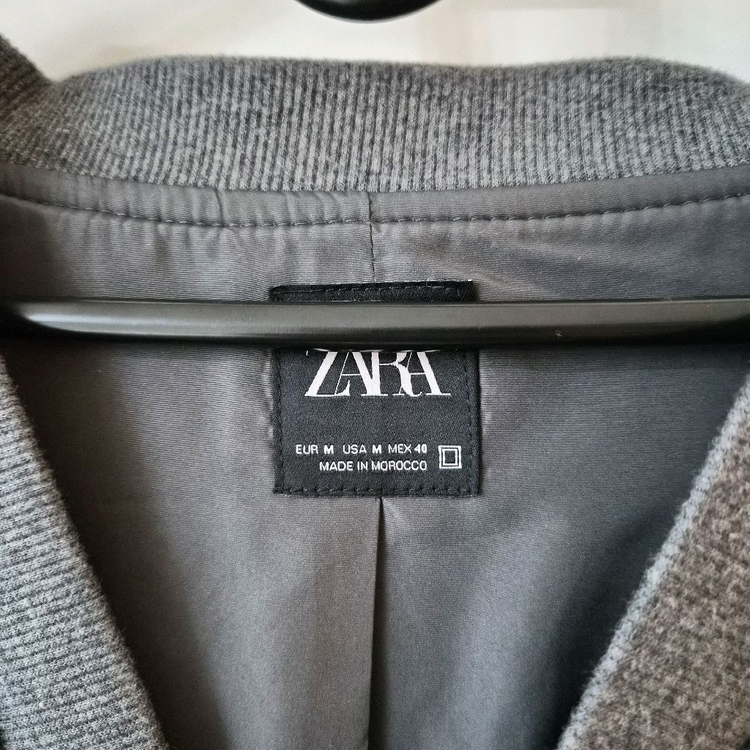 ZARA 남성용 플란넬 카디건 L 사이즈 그레이 색상입니다.--1