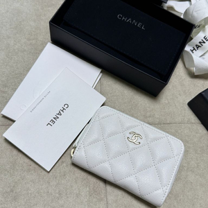 (미사용)샤넬 클래식 화이트 은장