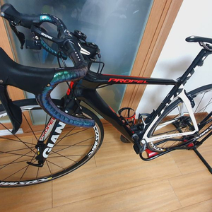 마지막 할인 2014자이언트 프로펠 sl3 기함급 사이즈 xs 판매 해 봅니다.