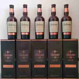 발렌타인 30 공병 구형 신형 팝니다 이미지