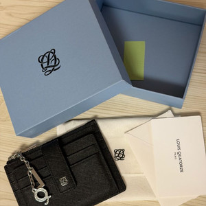 루이까또즈 카드지갑