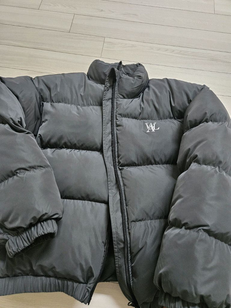 우알롱 패딩 거의 새상푸 이미지