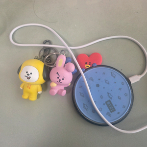 BT21 방탄 무선충전기&키링 2개