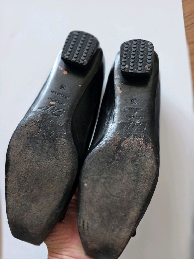 로저비비에 플랫 블랙(36사이즈) 이미지