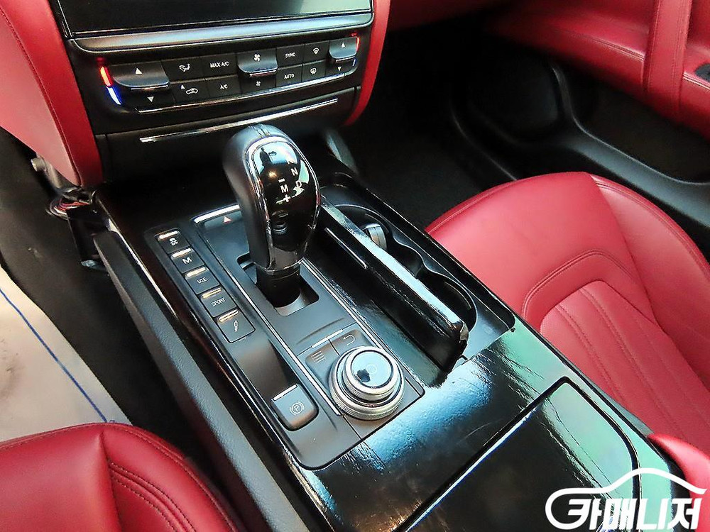 [마세라티]콰트로포르테 S Q4 3.0 V6 #앱특가--9