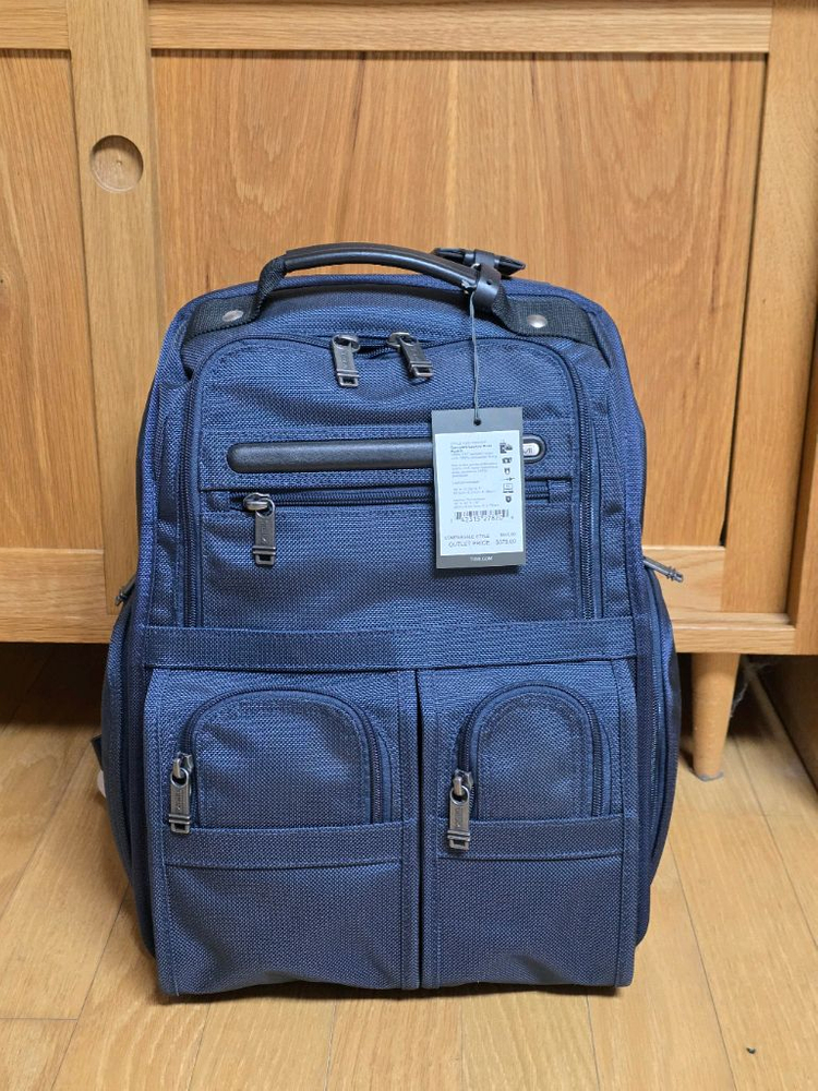 TUMI 알파 컴팩트 랩탑 블리프 백팩 이미지