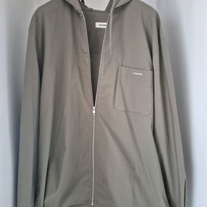 산드로 카키 바람막이