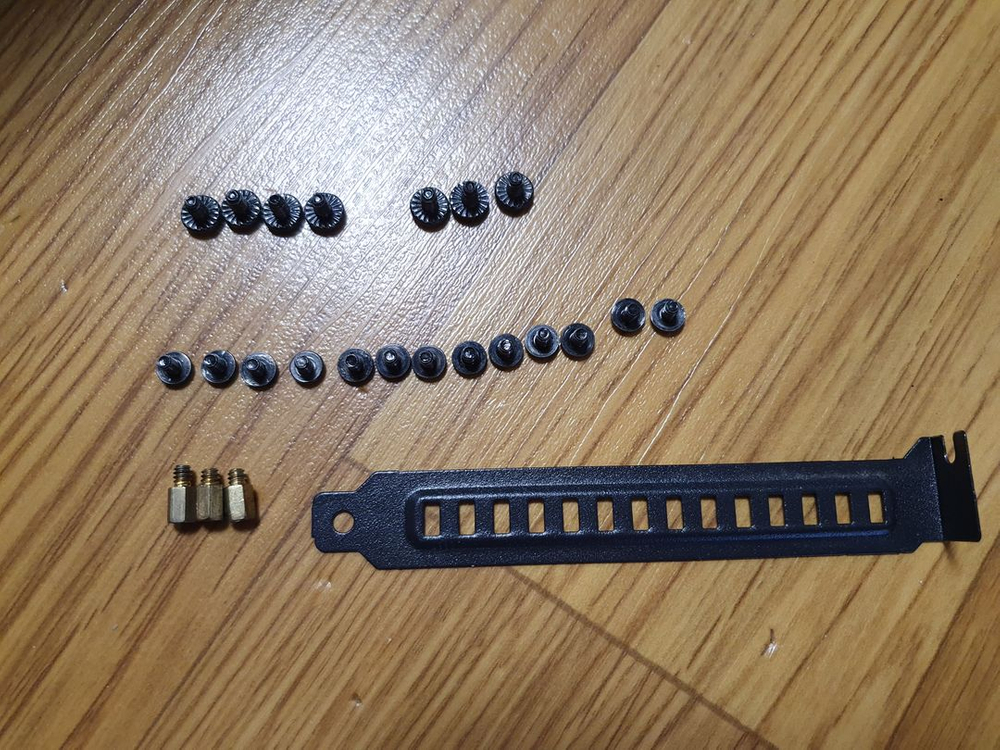 아이구주 HATCH 1 야인 (블랙) 데스크탑 케이스 컴퓨터 PC MATX--9