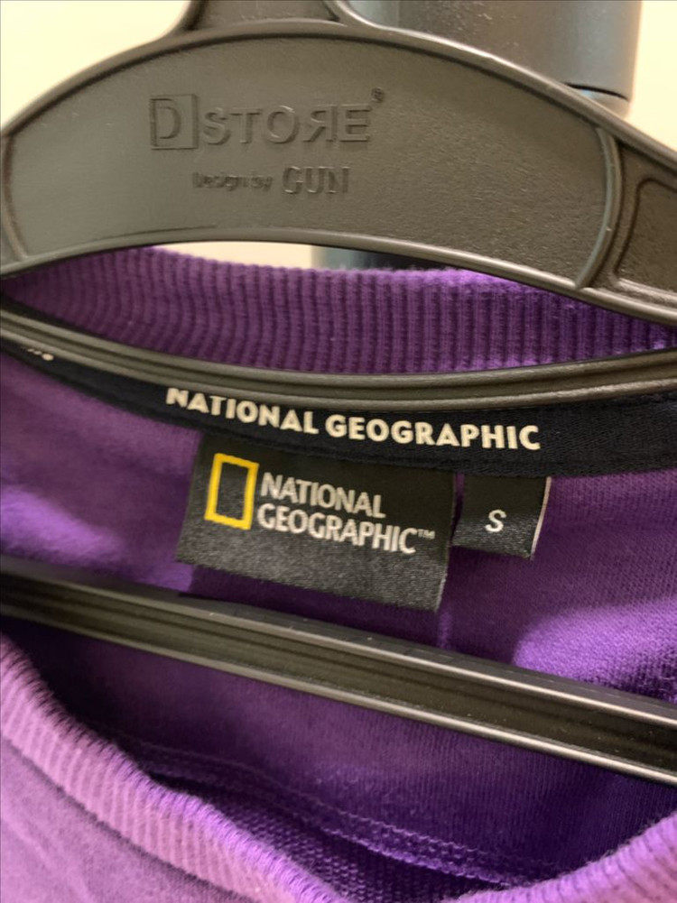 [새상품] 내셔널지오그래픽 아랴안 베이직 빅 로고 맨투맨 이미지