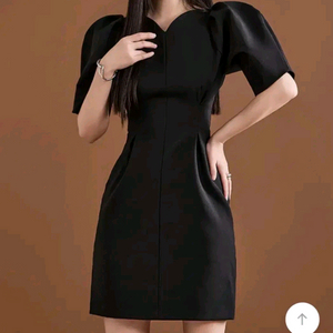 딘트st 더꼰 퍼프소매 원피스