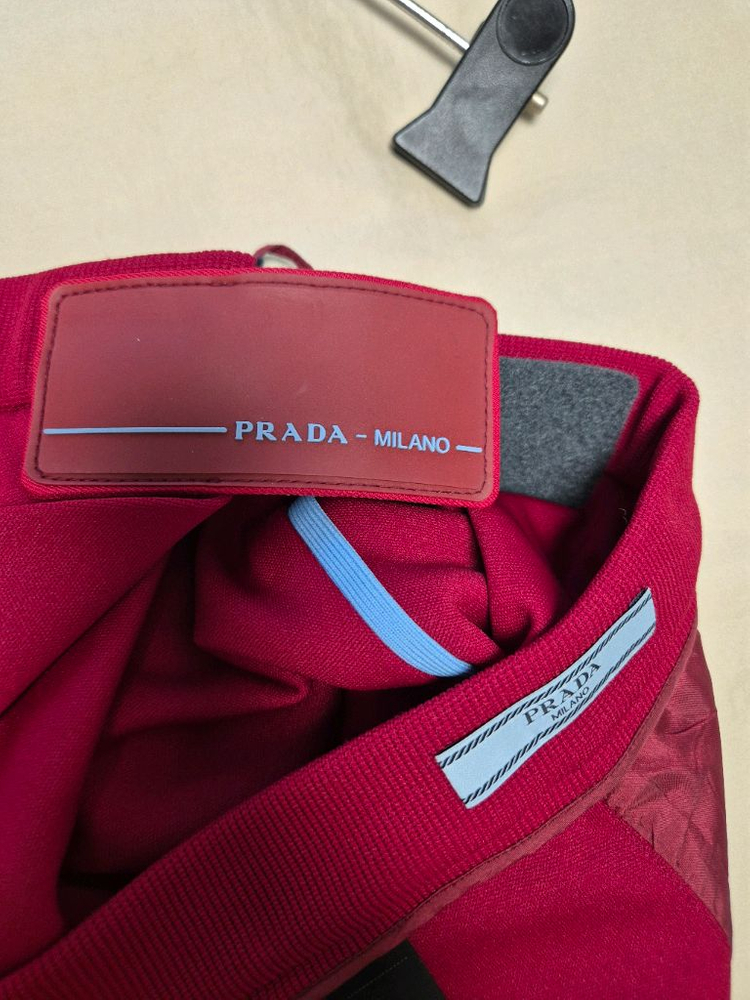 프라다 스커트/ 랩스커트--2