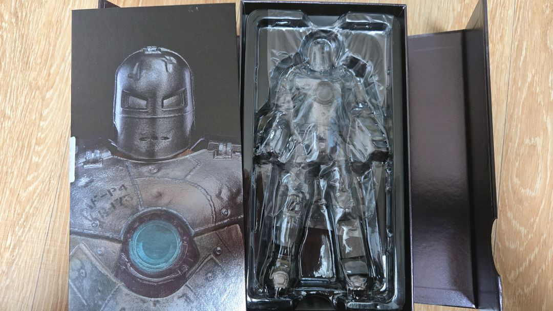 ZD TOYS 1/10스케일 아이언맨 피규어 9종 신품 일괄 팝니다--1