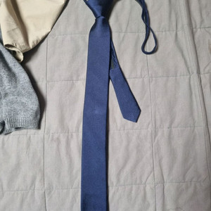 무탠다드 실크 넥타이 네이비