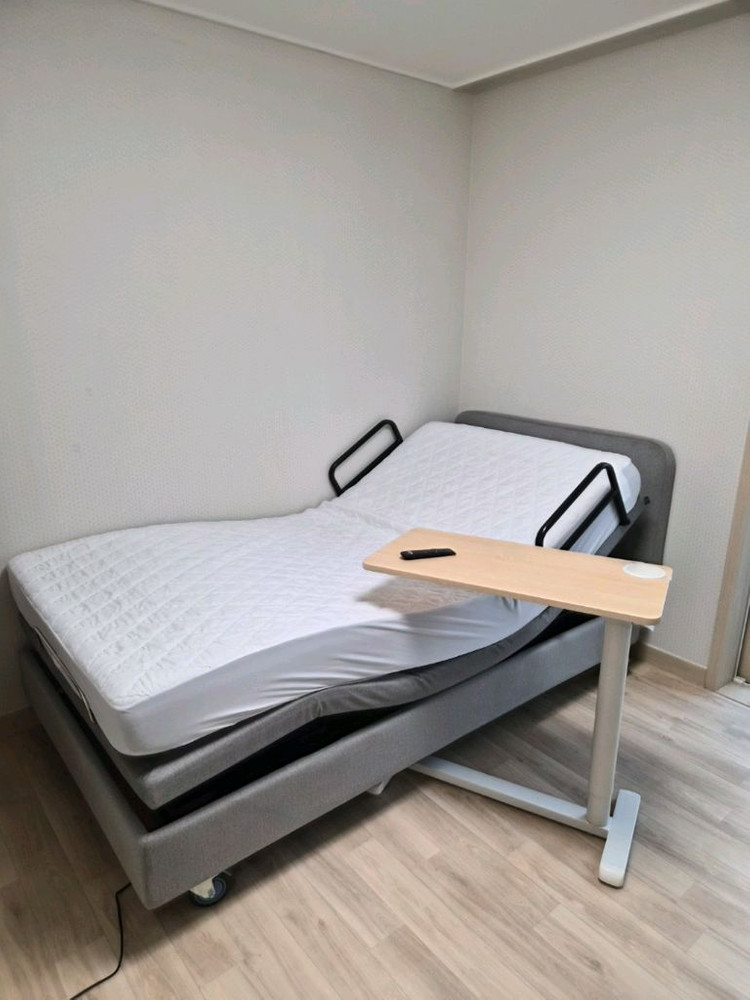 플로팅 세이프 프로 모션베드 이미지