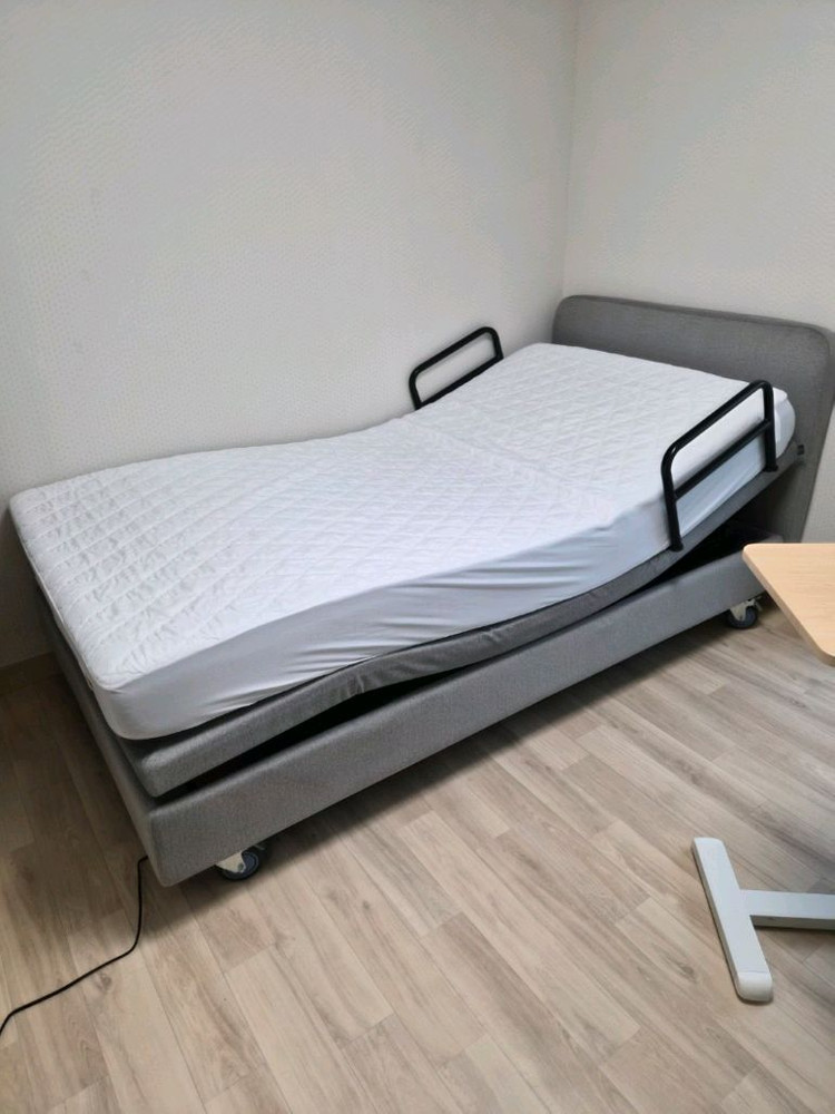 플로팅 세이프 프로 모션베드 이미지