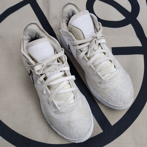 [나이키] 270mm 농구화 운동화