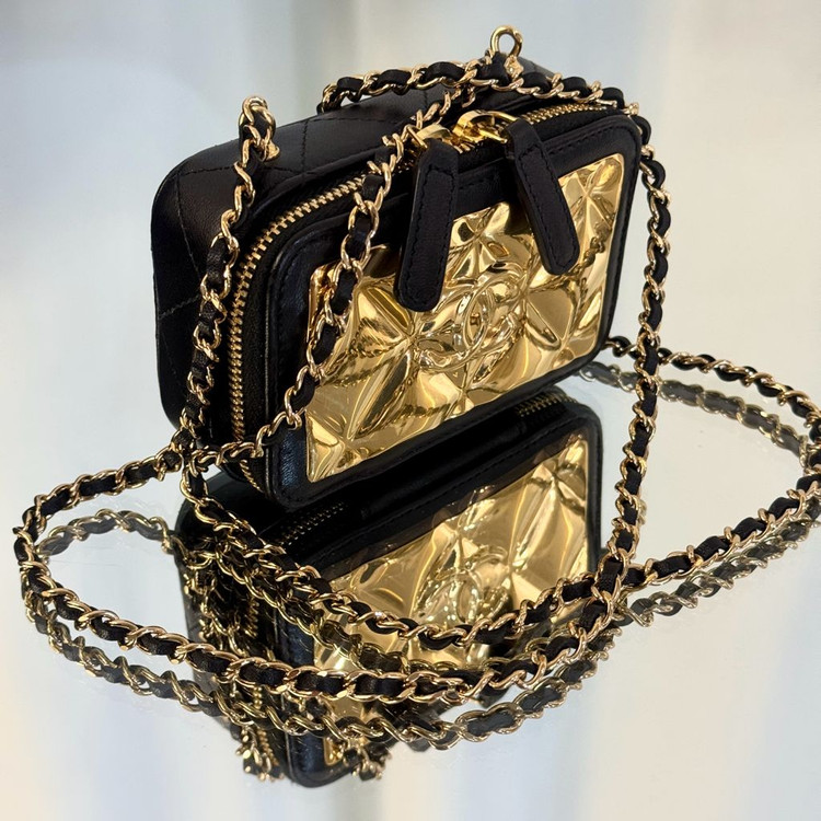 샤넬 31번대 플레이트 파티 미니 베니티 체인 크로스백--5