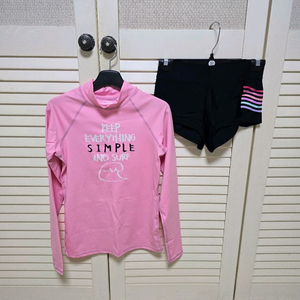 LASQUALL 래쉬가드 세트