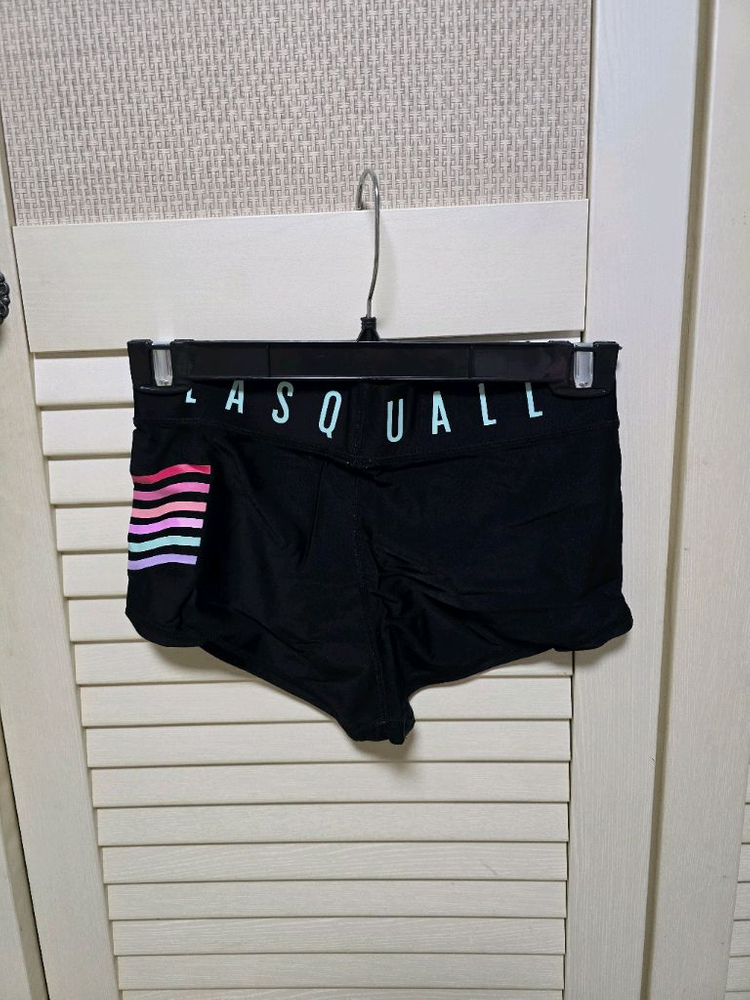 LASQUALL 래쉬가드 세트--5