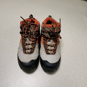 프로스펙스.고어텍스 등산화 245