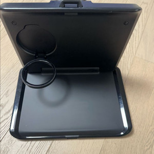 벤츠 폴딩테이블 이미지