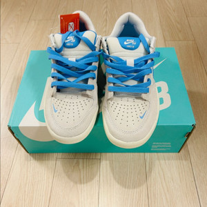 나이키 SB 포스 58 팬텀/유니버시티 블루 255mm 새상품