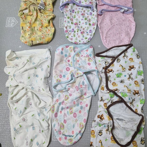 출산용품 일괄 신생아 젖병 수유용품 베개 양말 모자 속싸개 겉싸개 손싸개 양말 스와들 등