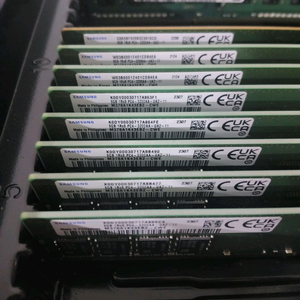 개당8만 DDR4 3200 8G 삼성전자 램 중고 이미지