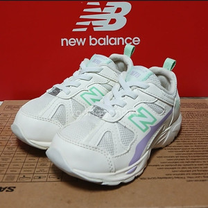 뉴발란스키즈 878 160운동화 화이트바이올렛