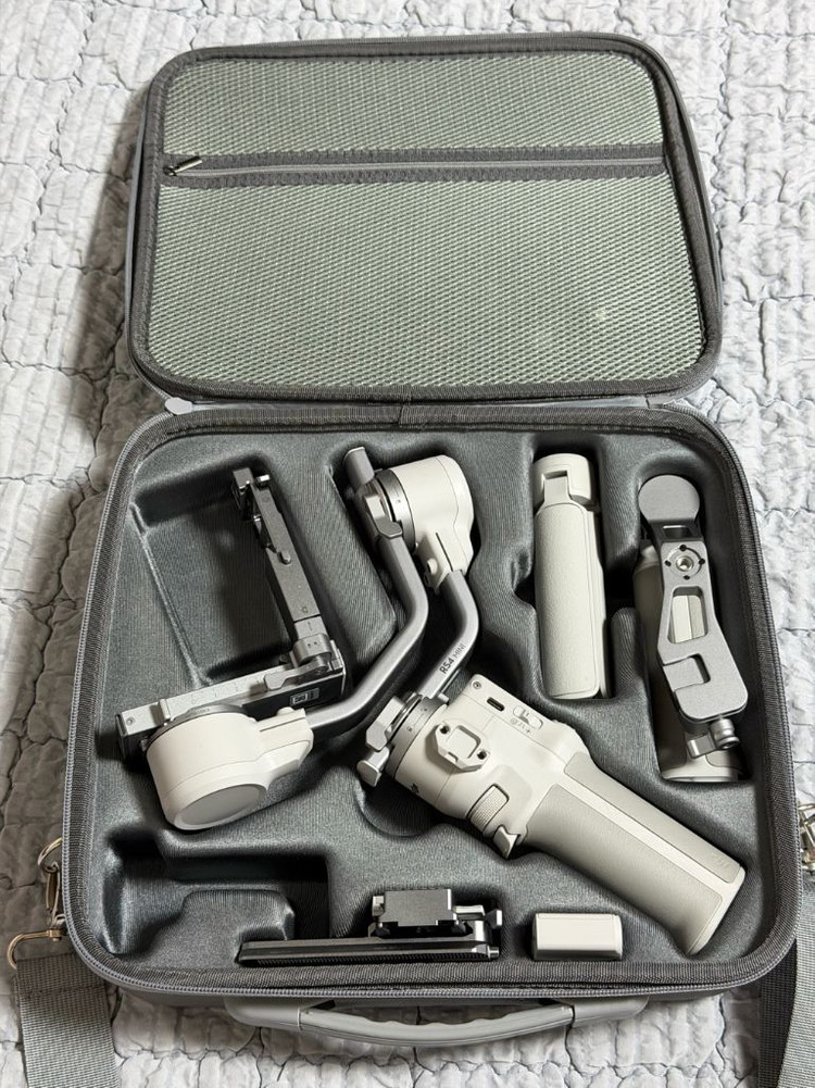 Dji rs4 mini combo 이미지