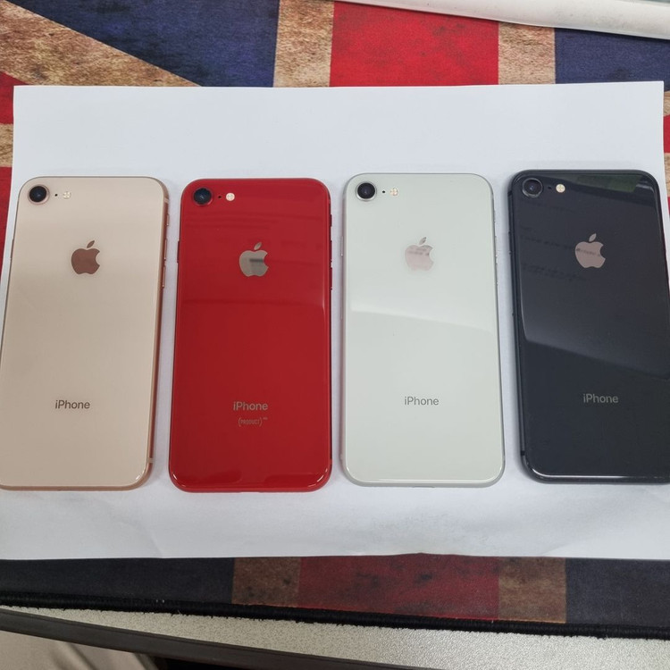 아이폰8 256GB 블랙 A+급 중고폰 배터리100% 카메라무음 레트로 감성 인스타 카메라폰 204090--8