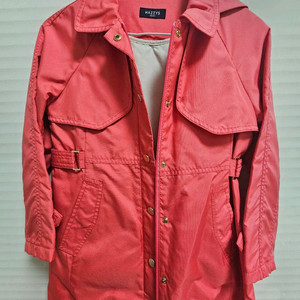 헤지스키즈 130사이즈 간절기 점퍼 (내피) 트랜치코트