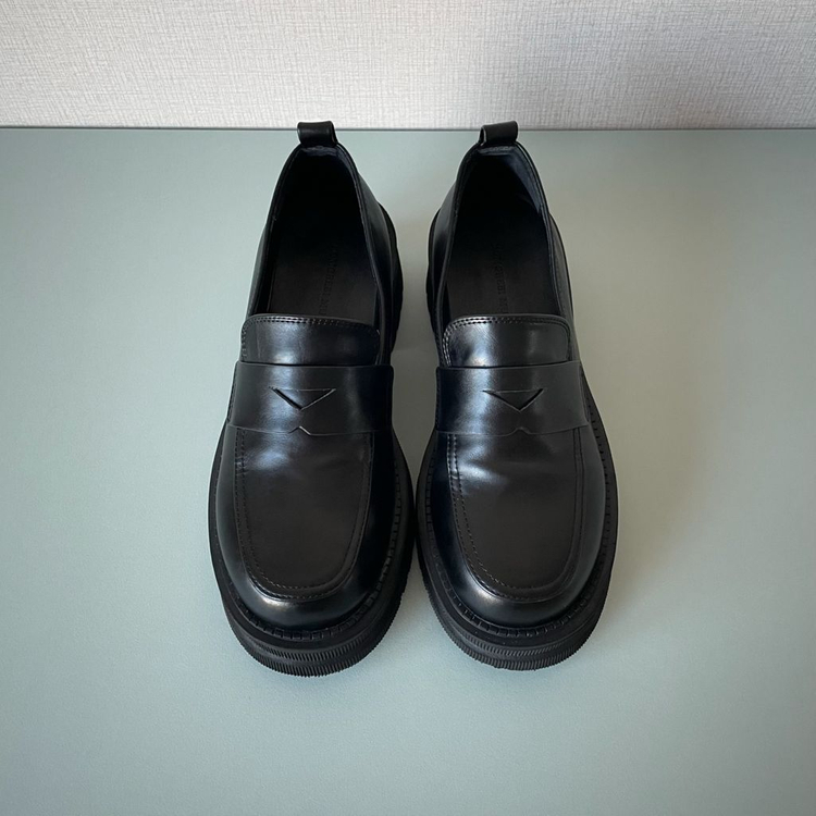 코모레비뮤지엄 핸드메이드 청키 솔 페니로퍼 235 판매합니다.--3