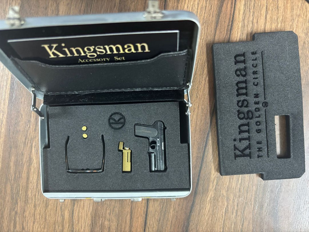 1/6 피규어 커스텀 판매 (킹스맨 해리 하트, 다크나이트 라이즈 브루스 웨인 미도색 헤드)--3