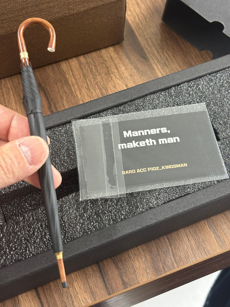 1/6 피규어 커스텀 판매 (킹스맨 해리 하트, 다크나이트 라이즈 브루스 웨인 미도색 헤드)--5