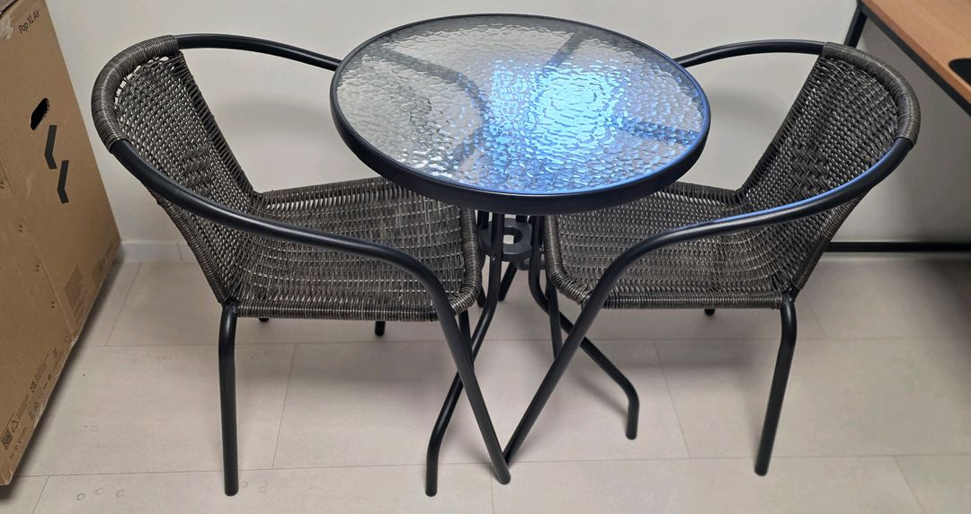 WOW 오풀로 2인 카페 테이블 의자 세트 판매 이미지