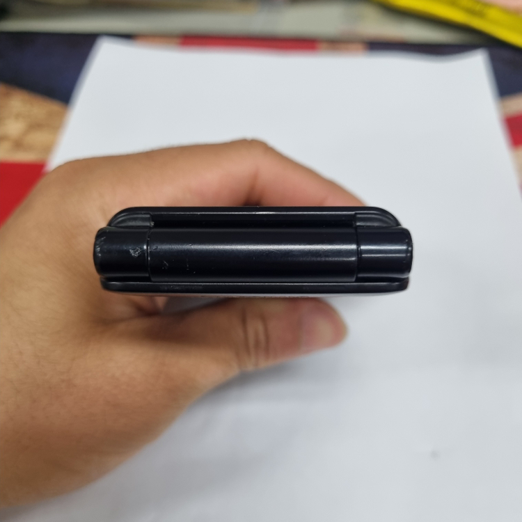 .갤럭시폴더2 블랙 SK 무잔상 중고폰 학생폰 공부폰 공신폰 자녀폰 효도폰 202304 이미지