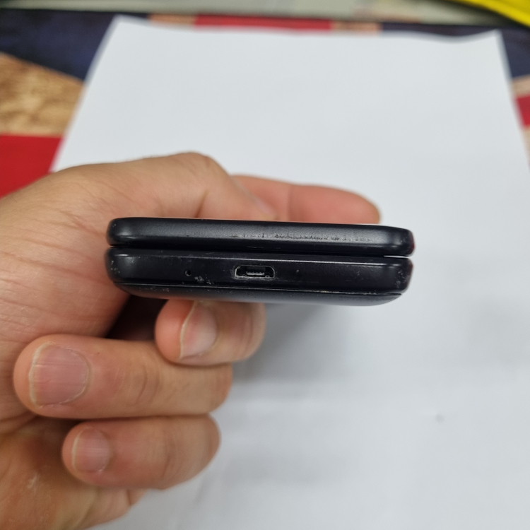 .갤럭시폴더2 블랙 SK 무잔상 중고폰 학생폰 공부폰 공신폰 자녀폰 효도폰 202304 이미지