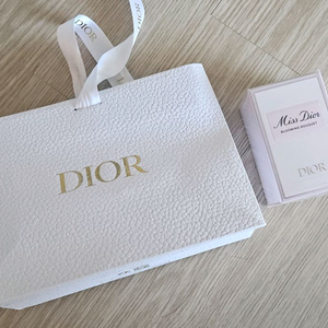 디올 향수 / 디올 미스 디올 블루밍 부케