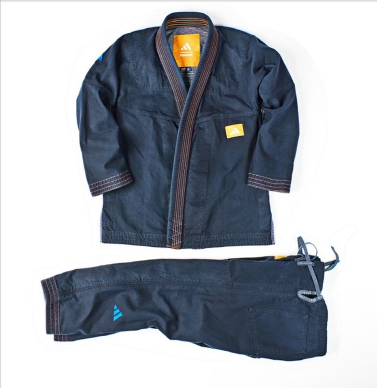 [새상품]뱅가드 아디다스 데님 도복 a3팝니다--2