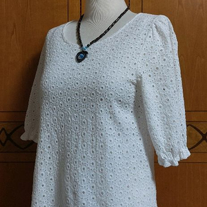 4300원 물티슈 드려요 의류 여성 상의 거의 새거예