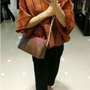 정품이고 ㅡ에트로ㅡㅡ크로스백