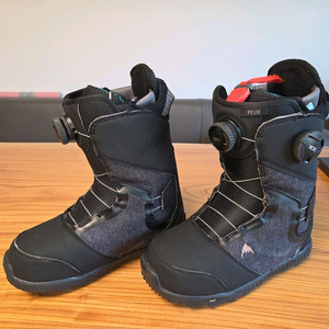 버튼 펠릭스 보아 스노우보드 부츠 235
