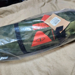 폴러스터프투맨 퓨리카모 텐트 팔아요