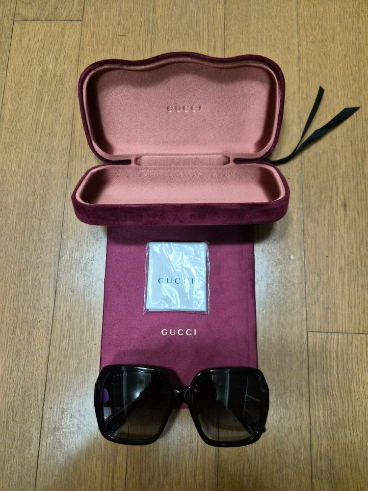 (정품) 구찌 GG로고 꿀벌 선글라스 (명품 여자 남자 안경테) 이미지